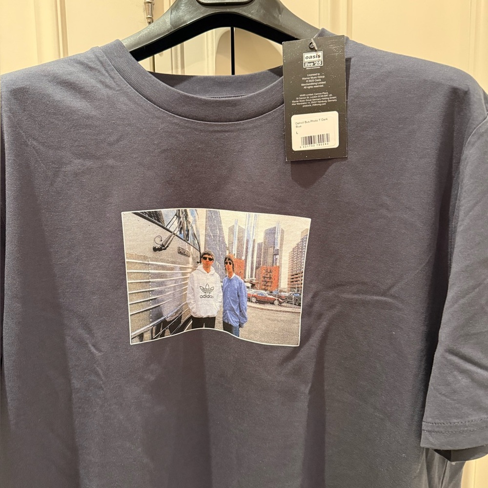 OASIS-Detroit Bus Tee-NWT